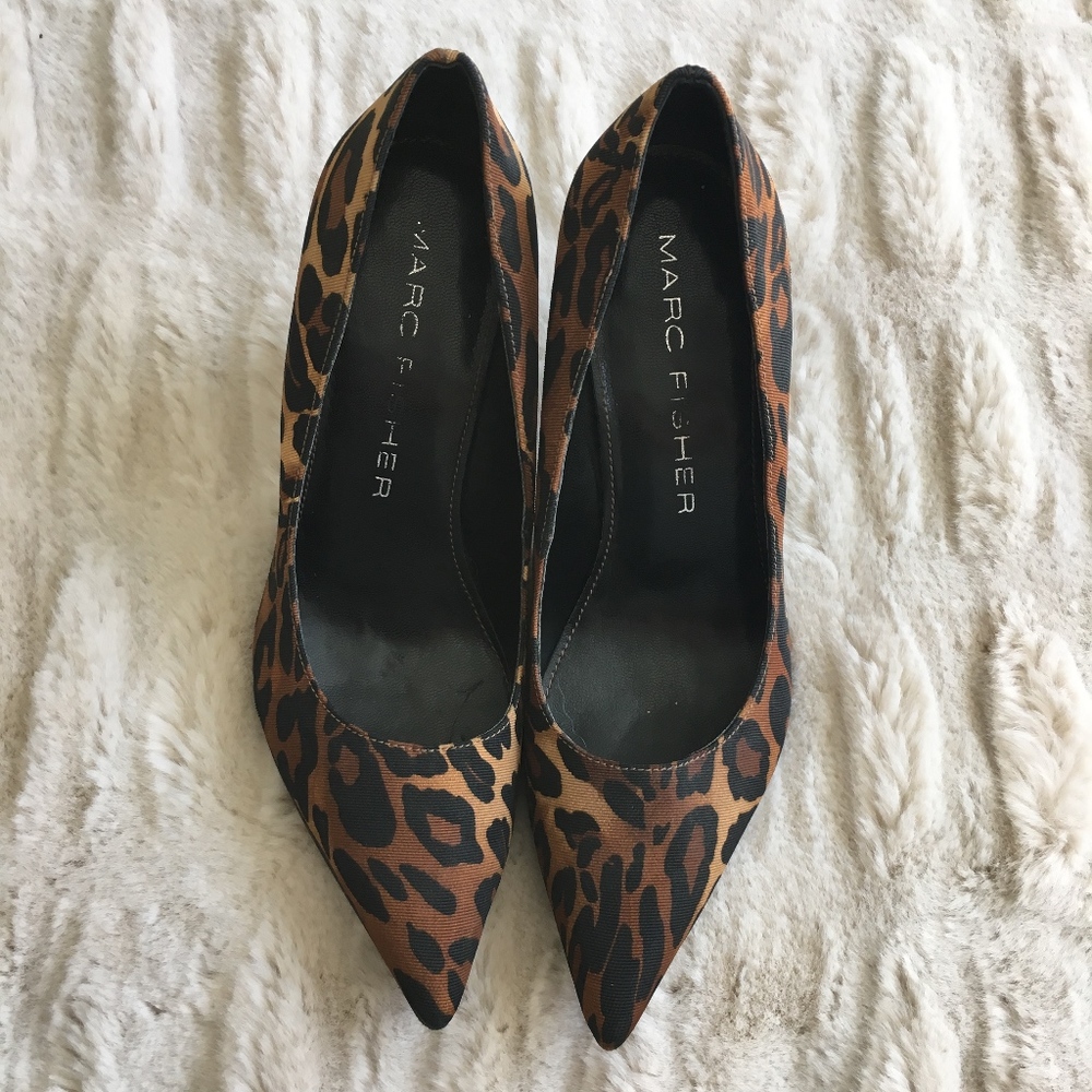 (DONATED) MARC FISHER Leopard Print Heels - Picture 2 of 7